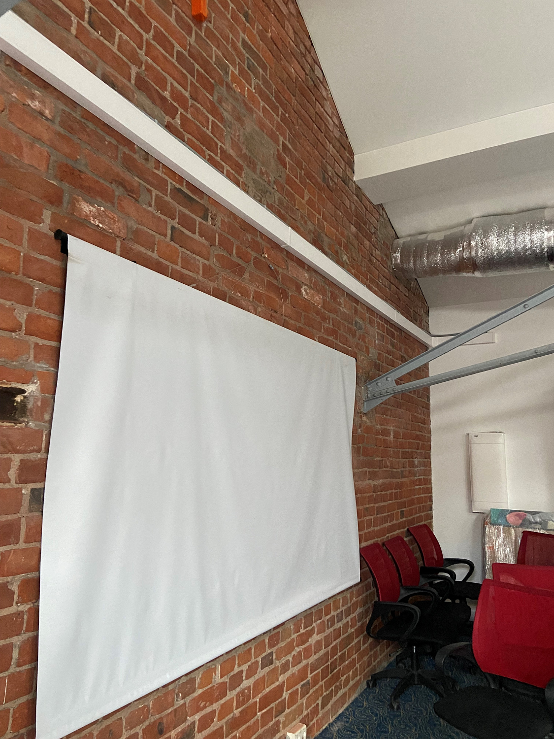 Выполнен комплекс работ по проектированию и монтажу инженерных систем  в новом офисе компании «PRT»