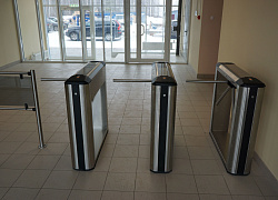 Монтаж СКУД  фото 2