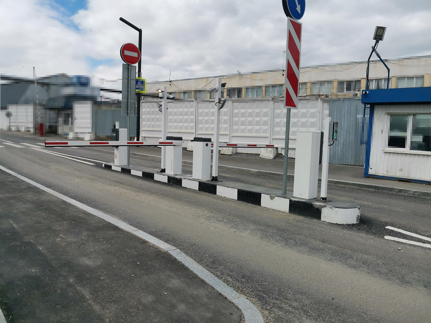 Завершены работы по модернизации парковочной системы международного аэропорта 